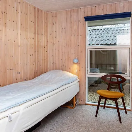 6 Person Holiday In Oksb L Holiday home