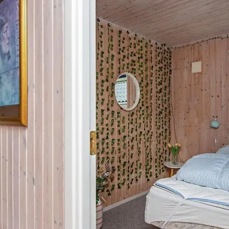 6 Person Holiday In Oksb L Holiday home